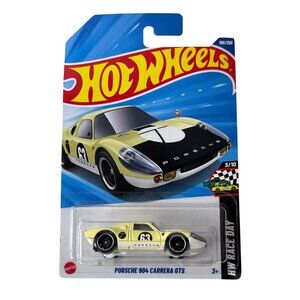 Porsche 904 Carrera GTS Hot Wheels Yellow Race Day 2024 1:64 Diecast Sealed
